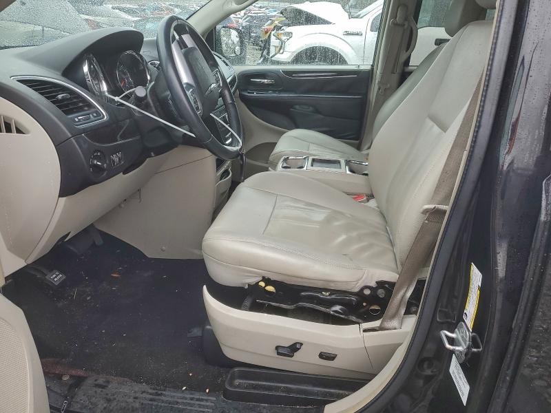 95483595 :رقم المزاد ، 2C4RC1BG8DR519744 vin ، 2013 Chrysler Town & Country مزاد بيع