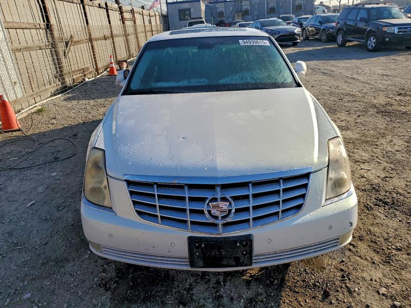 94939615 :رقم المزاد ، 1G6KD57Y07U145292 vin ، 2007 Cadillac Dts مزاد بيع