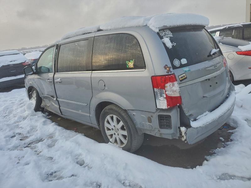 94927615 :رقم المزاد ، 2C4RC1BG2FR655015 vin ، 2015 Chrysler Town & Country مزاد بيع