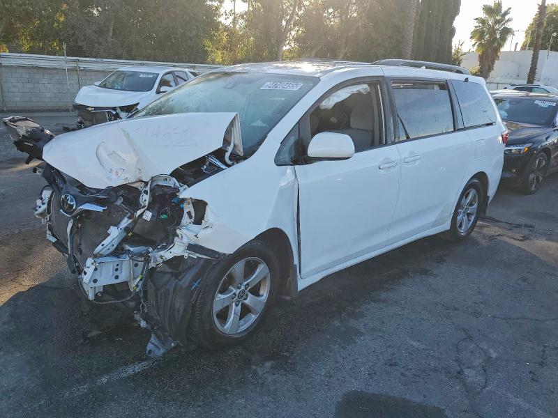 94748455 :رقم المزاد ، 5TDKZ3DC0LS081149 vin ، 2020 Toyota Sienna مزاد بيع