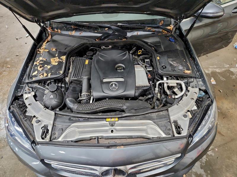 95952795 :رقم المزاد ، 55SWF4KB6HU206532 vin ، 2017 Mercedes-benz C مزاد بيع