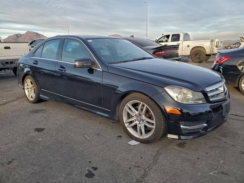 Aukcja sprzedaży 2013 Mercedes-benz C, vin: WDDGF4HB0DA803813, numer aukcji: 98487305