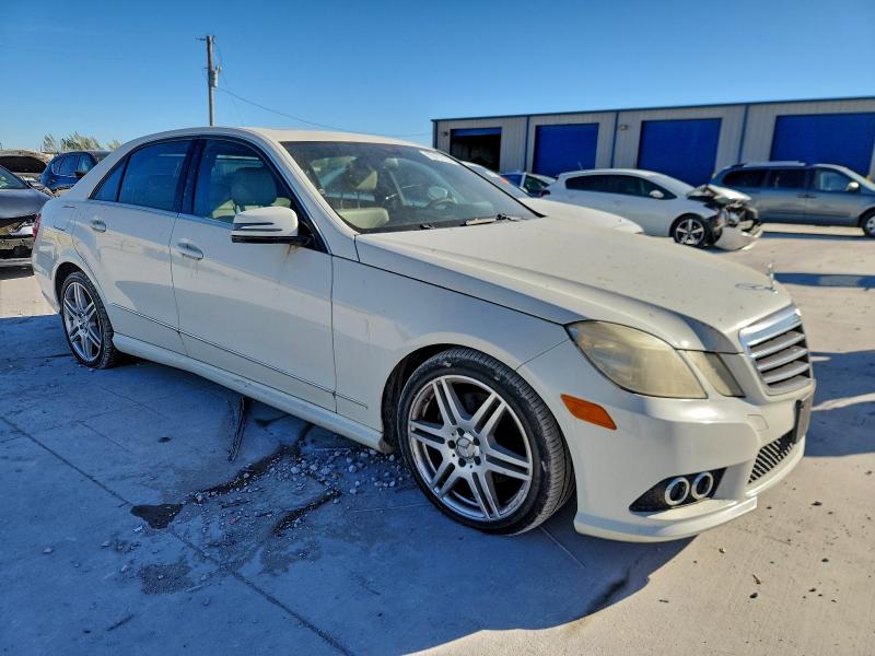 2010 Mercedes-benz E 350 მანქანა იყიდება აუქციონზე, vin: WDDHF5GB4AA029380, აუქციონის ნომერი: 95437225