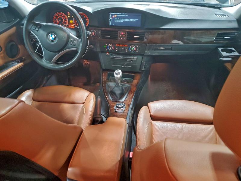 96907995 :رقم المزاد ، WBAPK5G58BNN51772 vin ، 2011 Bmw 328 مزاد بيع