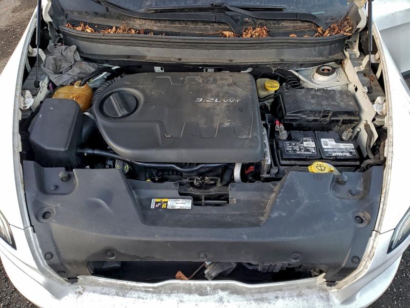 96451415 :رقم المزاد ، 1C4PJMCS9EW179417 vin ، 2014 Jeep Cherokee L مزاد بيع