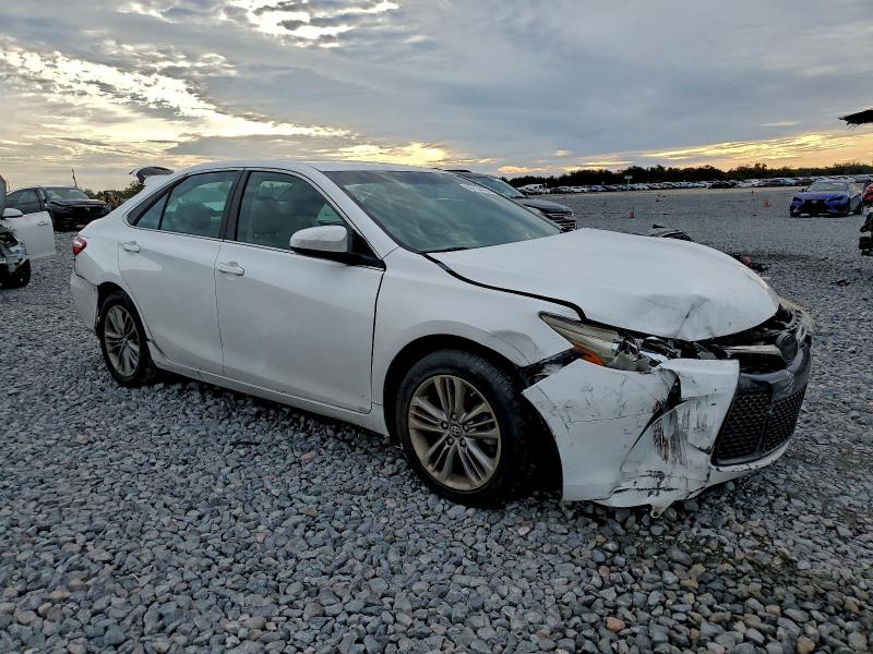 96154455 :رقم المزاد ، 4T1BF1FK0HU407595 vin ، 2017 Toyota Camry مزاد بيع