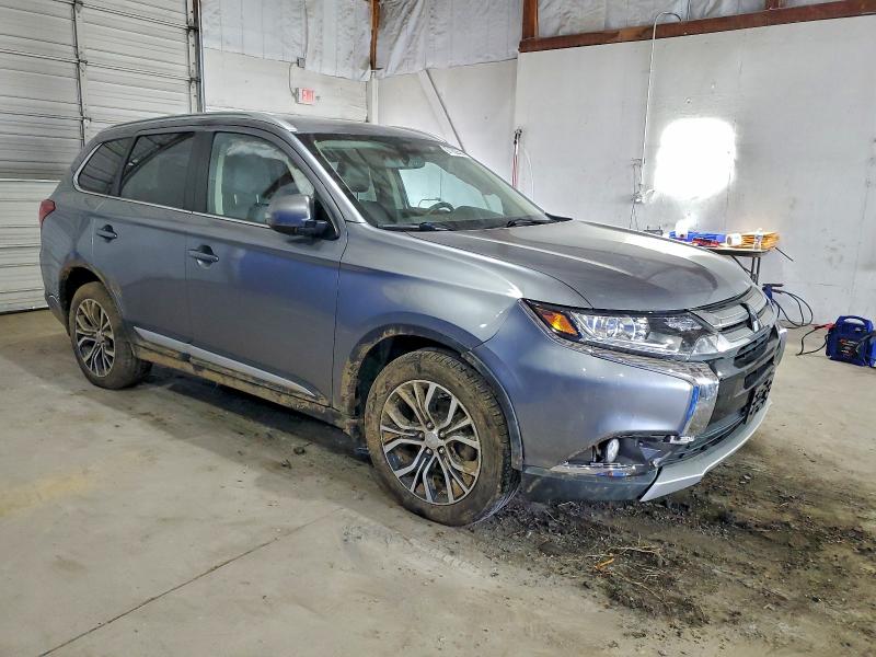 2018 Mitsubishi Outlander მანქანა იყიდება აუქციონზე, vin: JA4AD3A37JZ015962, აუქციონის ნომერი: 97182955