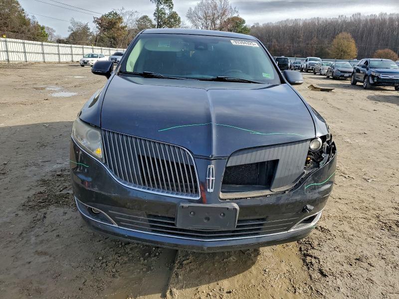 93394325 :رقم المزاد ، 2LMHJ5FK5EBL50154 vin ، 2014 Lincoln Mkt مزاد بيع