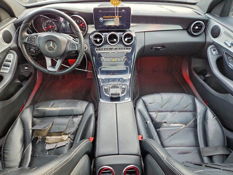 97531355 :رقم المزاد ، 55SWF4KB4HU181310 vin ، 2017 Mercedes-benz C Class C300 4d Spor مزاد بيع