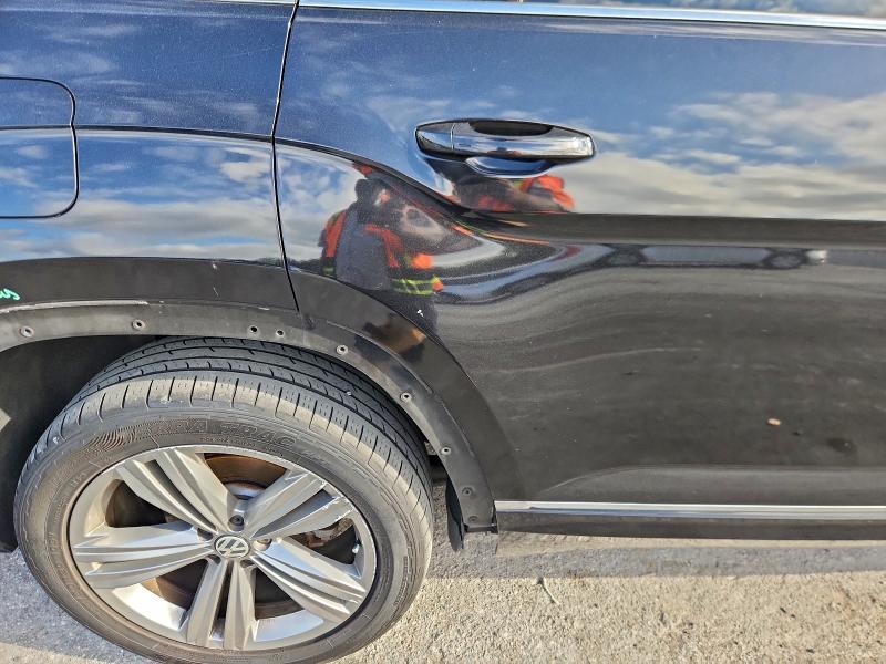 2018 Volkswagen Atlas მანქანა იყიდება აუქციონზე, vin: 1V2RR2CA5JC582334, აუქციონის ნომერი: 95723365