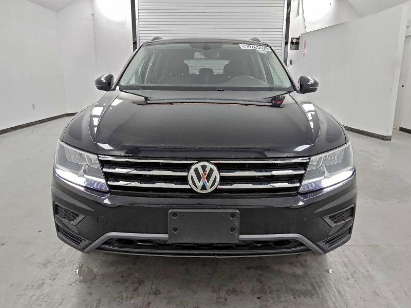 2021 Volkswagen Tiguan მანქანა იყიდება აუქციონზე, vin: 3VV3B7AX3MM105535, აუქციონის ნომერი: 95786405