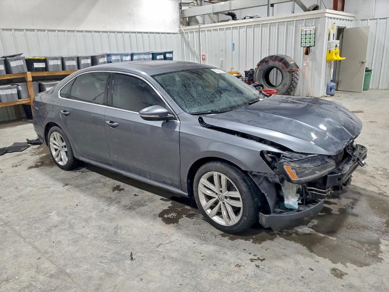 96259065 :رقم المزاد ، 1VWBA7A31JC021878 vin ، 2018 Volkswagen Passat مزاد بيع