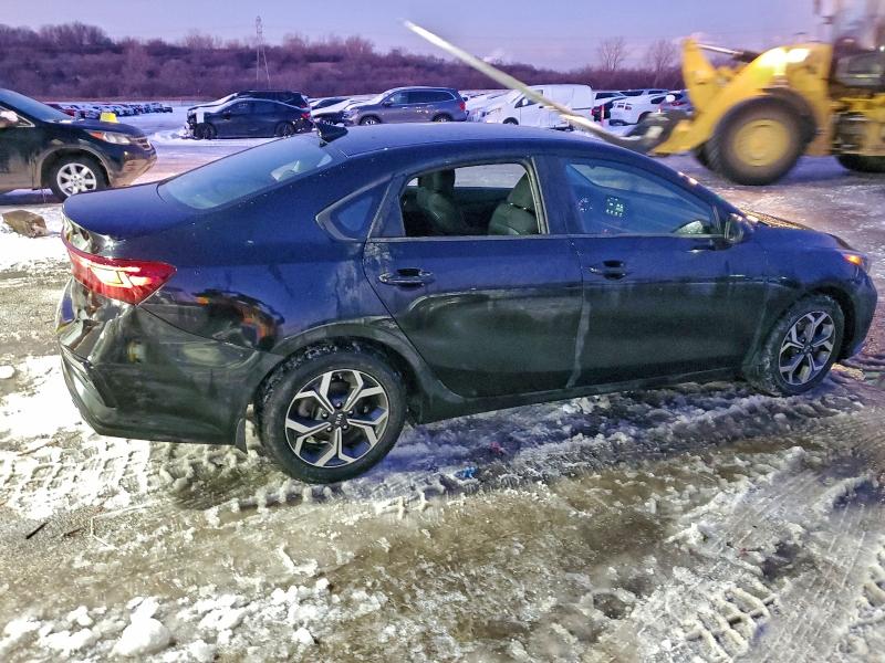 95249615 :رقم المزاد ، 3KPF24AD6KE072764 vin ، 2019 Kia Forte مزاد بيع