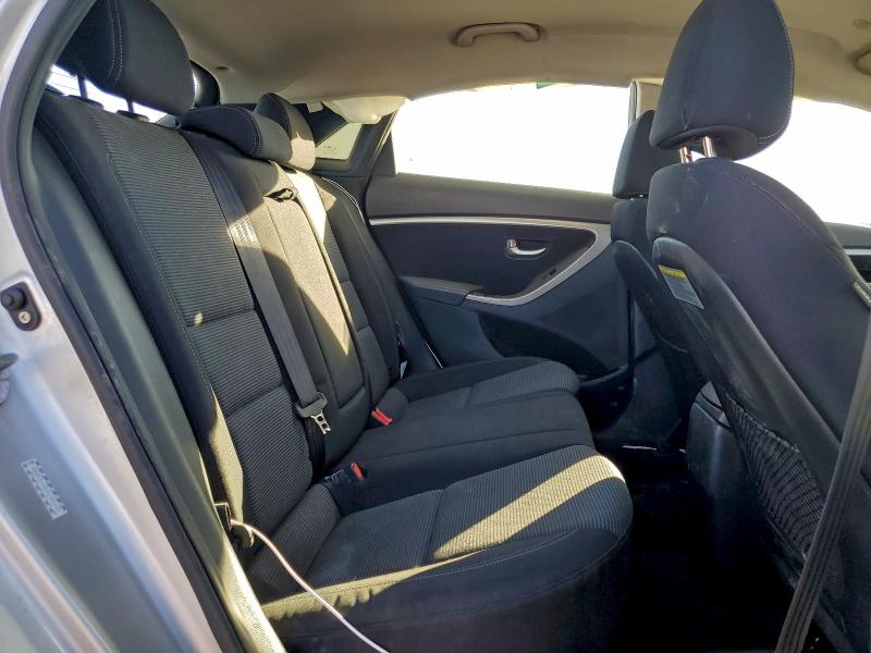 2016 Hyundai Elantra Gt მანქანა იყიდება აუქციონზე, vin: KMHD35LH0GU305410, აუქციონის ნომერი: 97379825