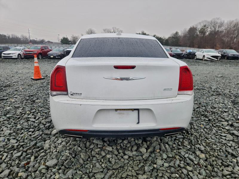 Продажа на аукционе авто 2019 Chrysler 300, vin: 2C3CCAAGXKH590958, номер лота: 93977745