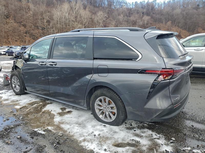 98752055 :رقم المزاد ، 5TDYRKEC6SS242010 vin ، 2025 Toyota Sienna Xle مزاد بيع