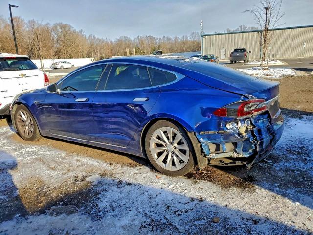 2017 Tesla Model S მანქანა იყიდება აუქციონზე, vin: 5YJSA1E11HF223335, აუქციონის ნომერი: 96519765