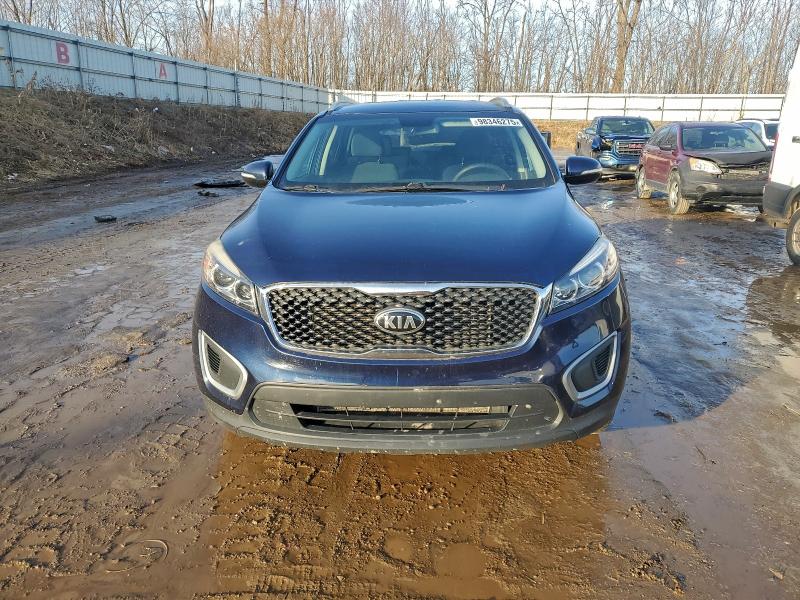 98346275 :رقم المزاد ، 5XYPGDA50JG399404 vin ، 2018 Kia Sorento Lx مزاد بيع