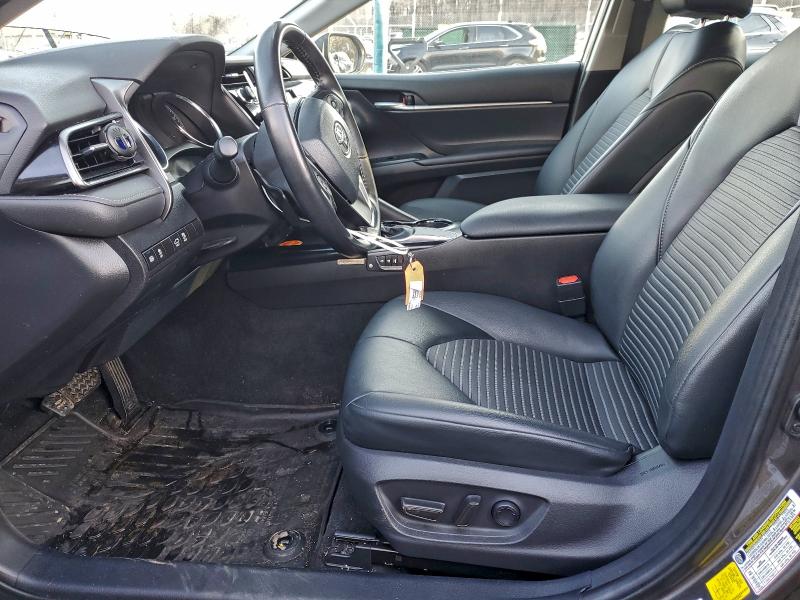 97048225 :رقم المزاد ، 4T1G11AK9LU919943 vin ، 2020 Toyota Camry مزاد بيع