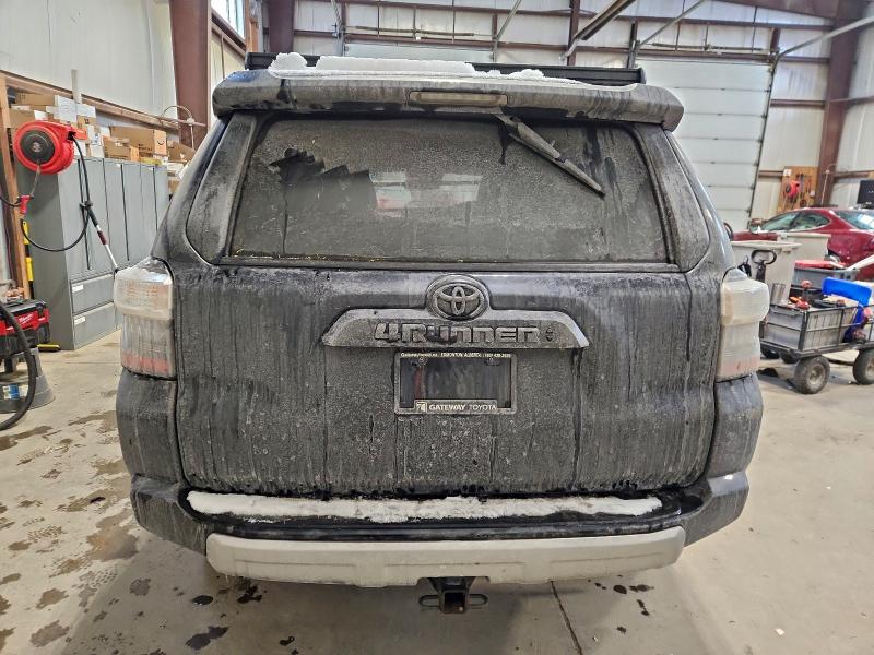 85714655 :رقم المزاد ، JTERU5JR9M5945832 vin ، 2021 Toyota 4runner مزاد بيع