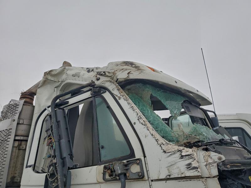 93103225 :رقم المزاد ، 1FUJA6CK78DZ67073 vin ، 2008 Freightliner Columbia مزاد بيع