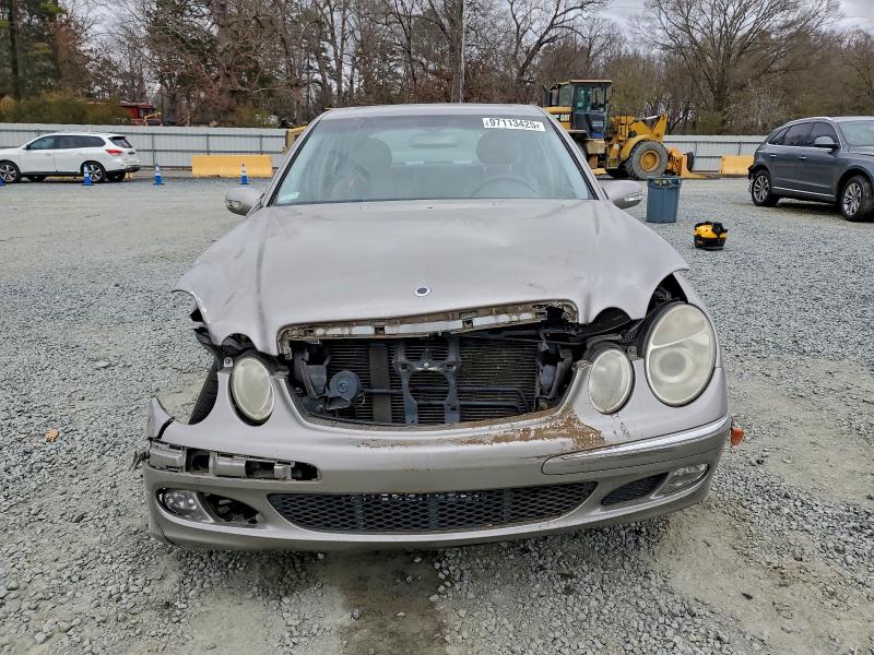 Продаж на аукціоні авто 2003 Mercedes-benz E, vin: WDBUF65J33X100656, номер лоту: 97113425