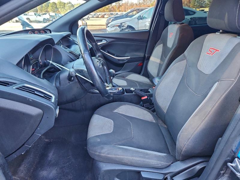 96392025 :رقم المزاد ، 1FADP3L98JL208951 vin ، 2018 Ford Focus مزاد بيع