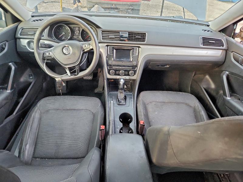 Продажа на аукционе авто 2018 Volkswagen Passat, vin: 1VWAA7A35JC024388, номер лота: 96329895