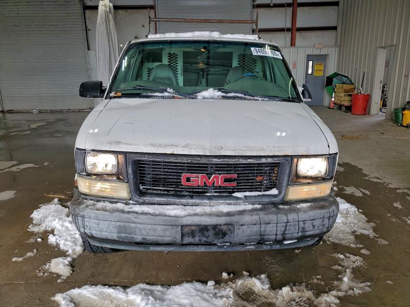 76805435 :رقم المزاد ، 1GTDM19X65B501756 vin ، 2005 Gmc Safari Xt مزاد بيع