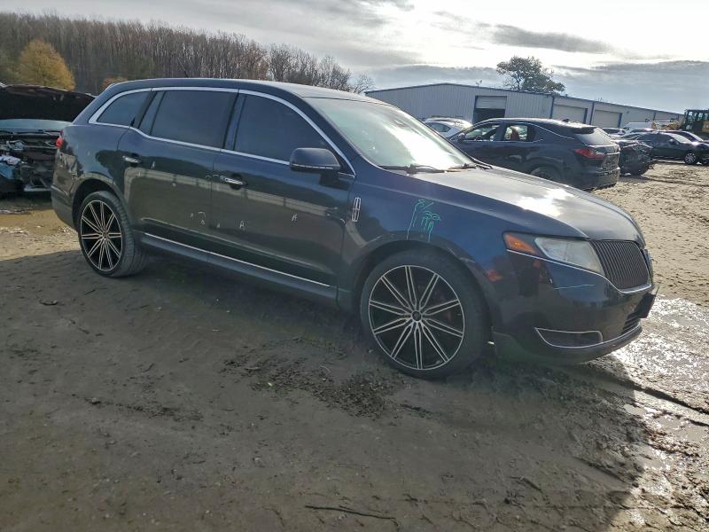93394325 :رقم المزاد ، 2LMHJ5FK5EBL50154 vin ، 2014 Lincoln Mkt مزاد بيع
