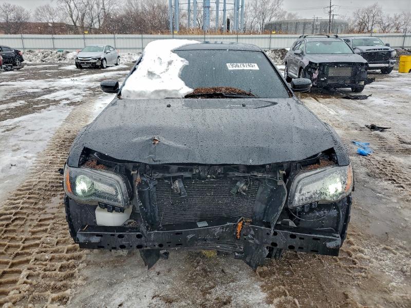 Продаж на аукціоні авто 2013 Chrysler 300, vin: 2C3CCABT8DH686795, номер лоту: 95679745