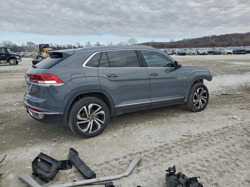 Продаж на аукціоні авто 2021 Volkswagen Atlas Cros, vin: 1V2TE2CA2MC204834, номер лоту: 95518135