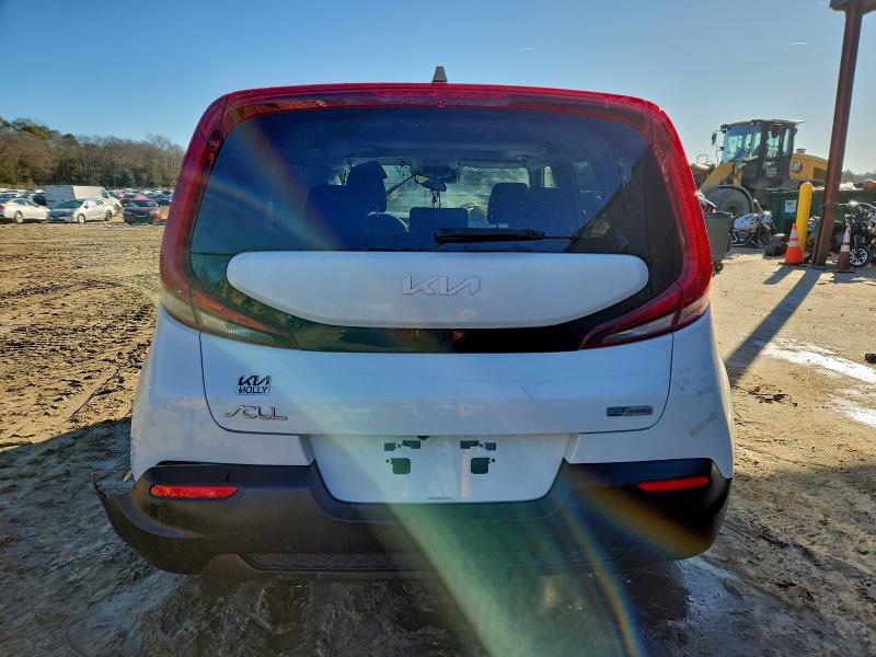97956595 :رقم المزاد ، KNDJ33AU6N7159103 vin ، 2022 Kia Soul مزاد بيع