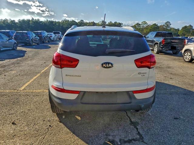 95900835 :رقم المزاد ، KNDPC3AC4G7844348 vin ، 2016 Kia Sportage مزاد بيع