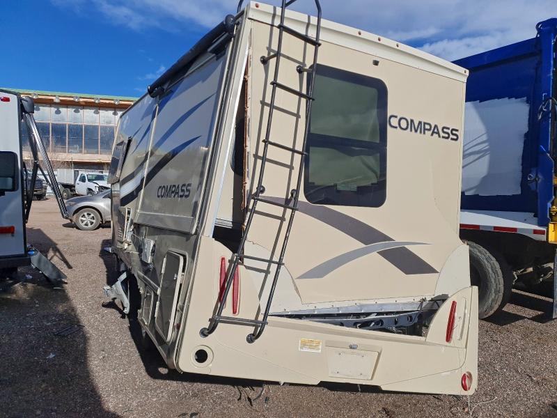 2017 Thormcoach Compass მანქანა იყიდება აუქციონზე, vin: 1FDWS8PV8HKA37815, აუქციონის ნომერი: 93719615
