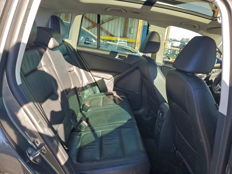 98267295 :رقم المزاد ، WVGAV7AX5GW525410 vin ، 2016 Volkswagen Tiguan مزاد بيع