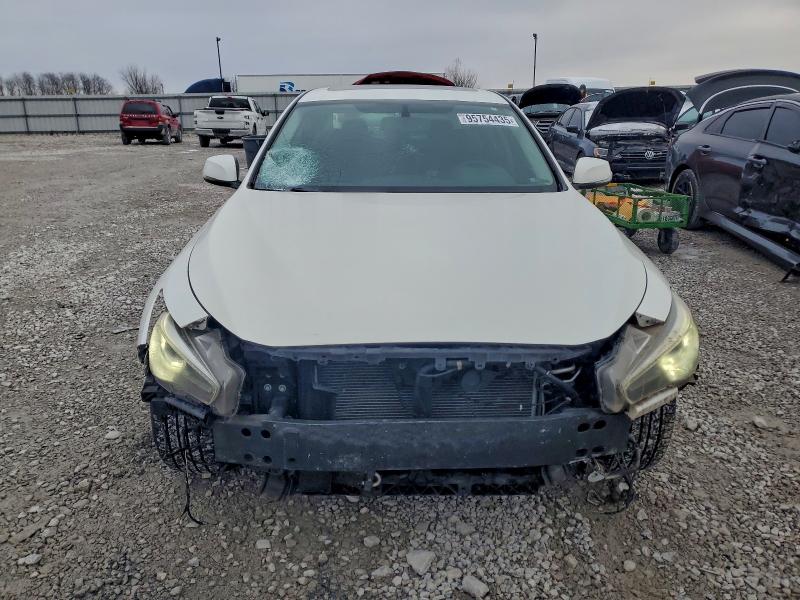 Продажа на аукционе авто 2015 Infiniti Q50, vin: JN1BV7AR1FM405093, номер лота: 95754435