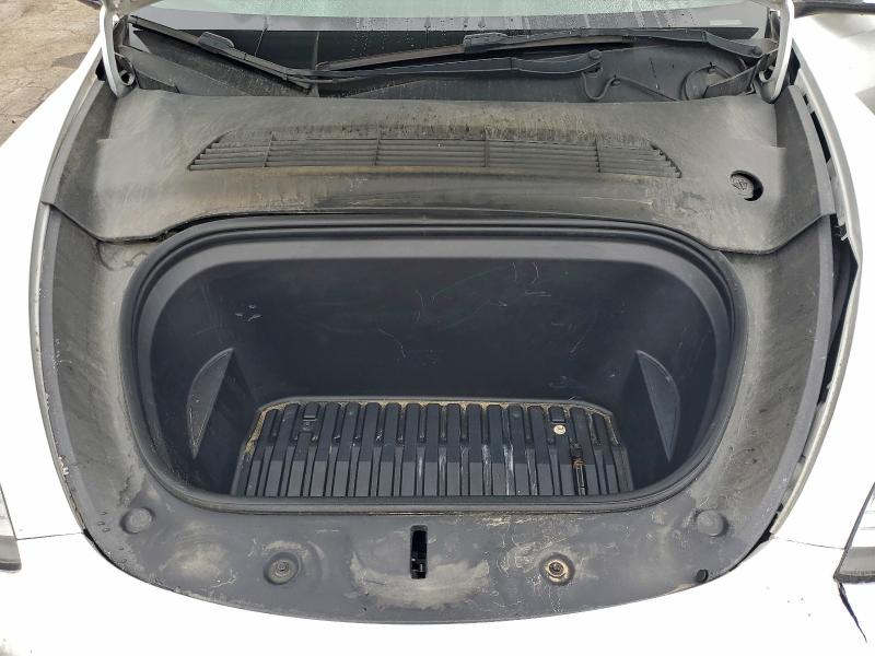 95734375 :رقم المزاد ، 7SAYGDEE2NF449802 vin ، 2022 Tesla Model Y مزاد بيع