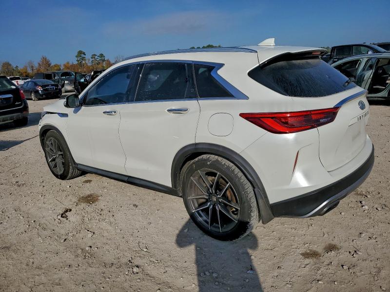 97976825 :رقم المزاد ، 3PCAJ5M30KF104849 vin ، 2019 Infiniti Qx50 مزاد بيع