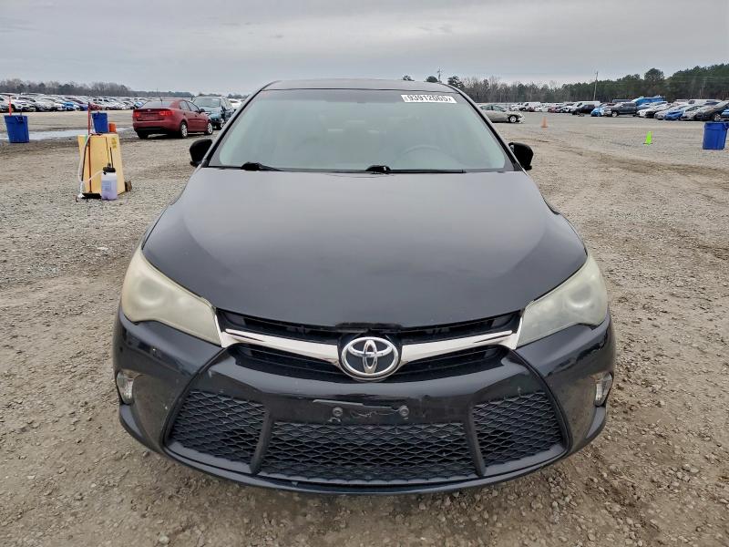 2015 Toyota Camry მანქანა იყიდება აუქციონზე, vin: 4T1BF1FK1FU032703, აუქციონის ნომერი: 93912065