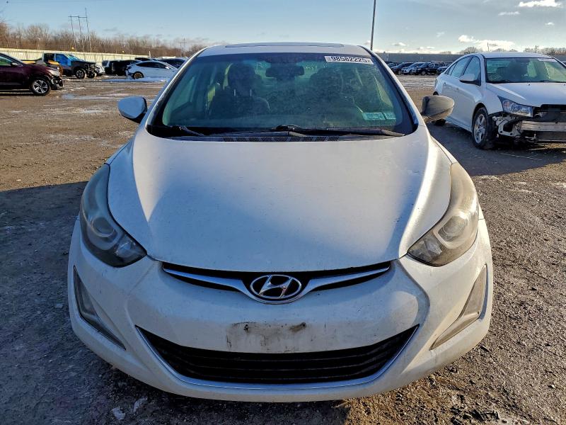 Продажа на аукционе авто 2015 Hyundai Elantra Se, vin: 5NPDH4AE6FH586369, номер лота: 98582225