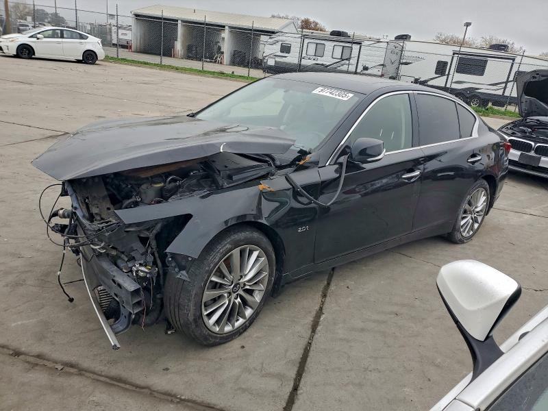 97742305 :رقم المزاد ، JN1CV7AP0JM241170 vin ، 2018 Infiniti Q50 Pure مزاد بيع