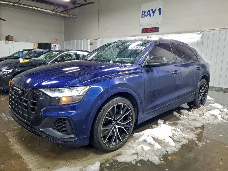 Продажа на аукционе авто 2021 Audi Sq8, vin: WA1CWBF19MD033840, номер лота: 93998245