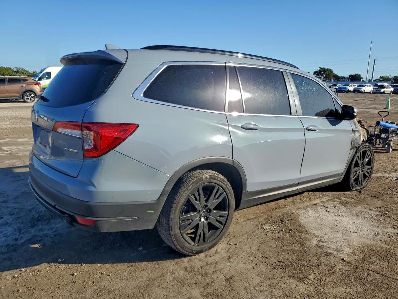 70609926 :رقم المزاد ، 5FNYF5H20NB020360 vin ، 2022 Honda Pilot مزاد بيع
