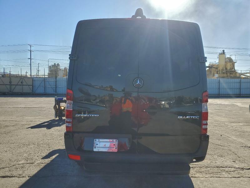 96139855 :رقم المزاد ، WDZPE7CD6GP186569 vin ، 2016 Mercedes-benz Sprinter مزاد بيع