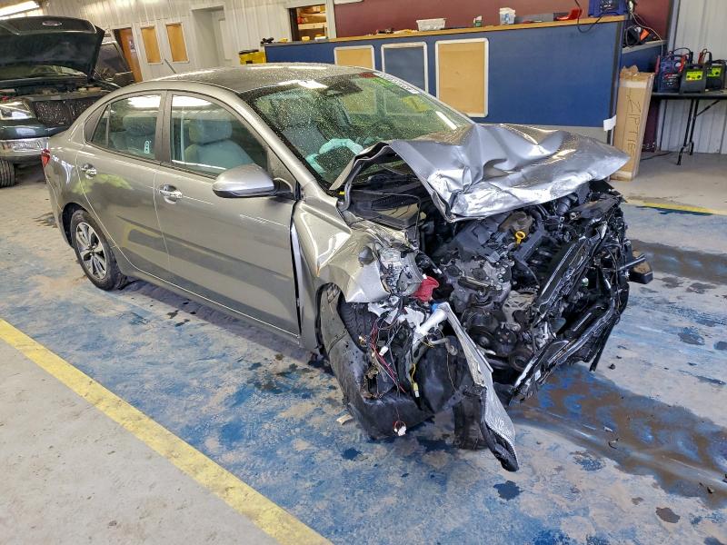 93422805 :رقم المزاد ، 3KPA24AD1ME385024 vin ، 2021 Kia Rio Lx مزاد بيع