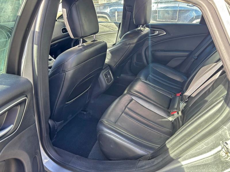 2015 Chrysler 200 C მანქანა იყიდება აუქციონზე, vin: 1C3CCCCB9FN734803, აუქციონის ნომერი: 98127365