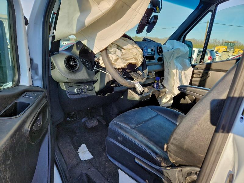 46403556 :رقم المزاد ، W1Y70BGY1PT127933 vin ، 2023 Mercedes-benz Sprinter مزاد بيع
