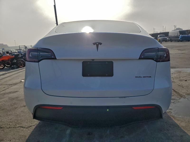 96604355 :رقم المزاد ، 7SAYGDEE4NF504735 vin ، 2022 Tesla Model Y مزاد بيع