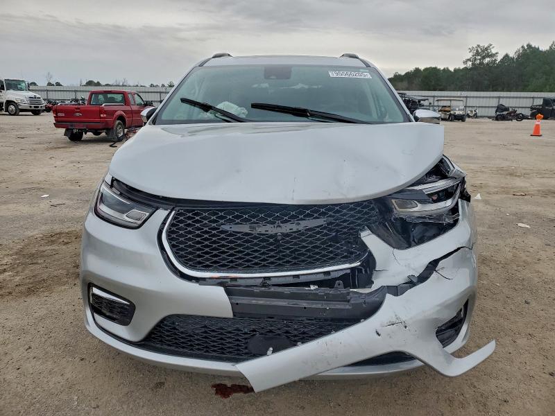 Продажа на аукционе авто 2023 Chrysler Pacifica, vin: 2C4RC1GG9PR597768, номер лота: 95566205